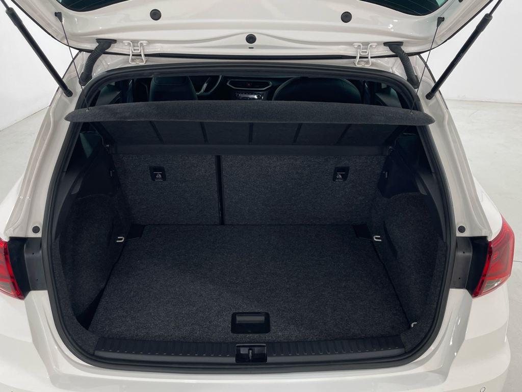 SEAT Arona 1.0 TSI en Barcelona