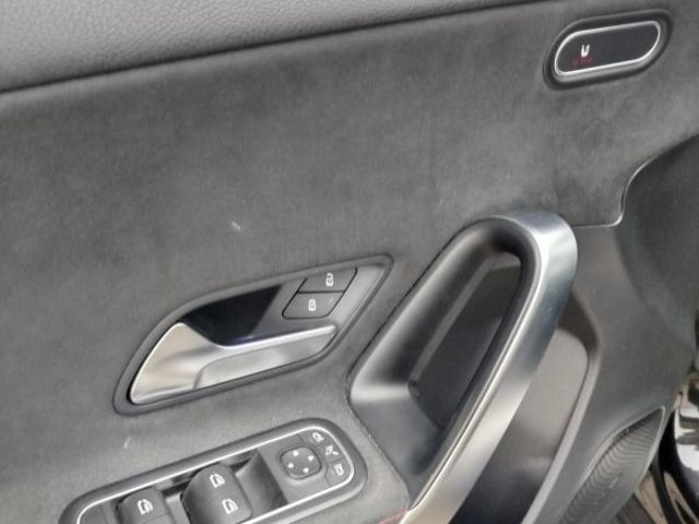 Mercedes-Benz Clase A 180 d 85 kW (116 CV)