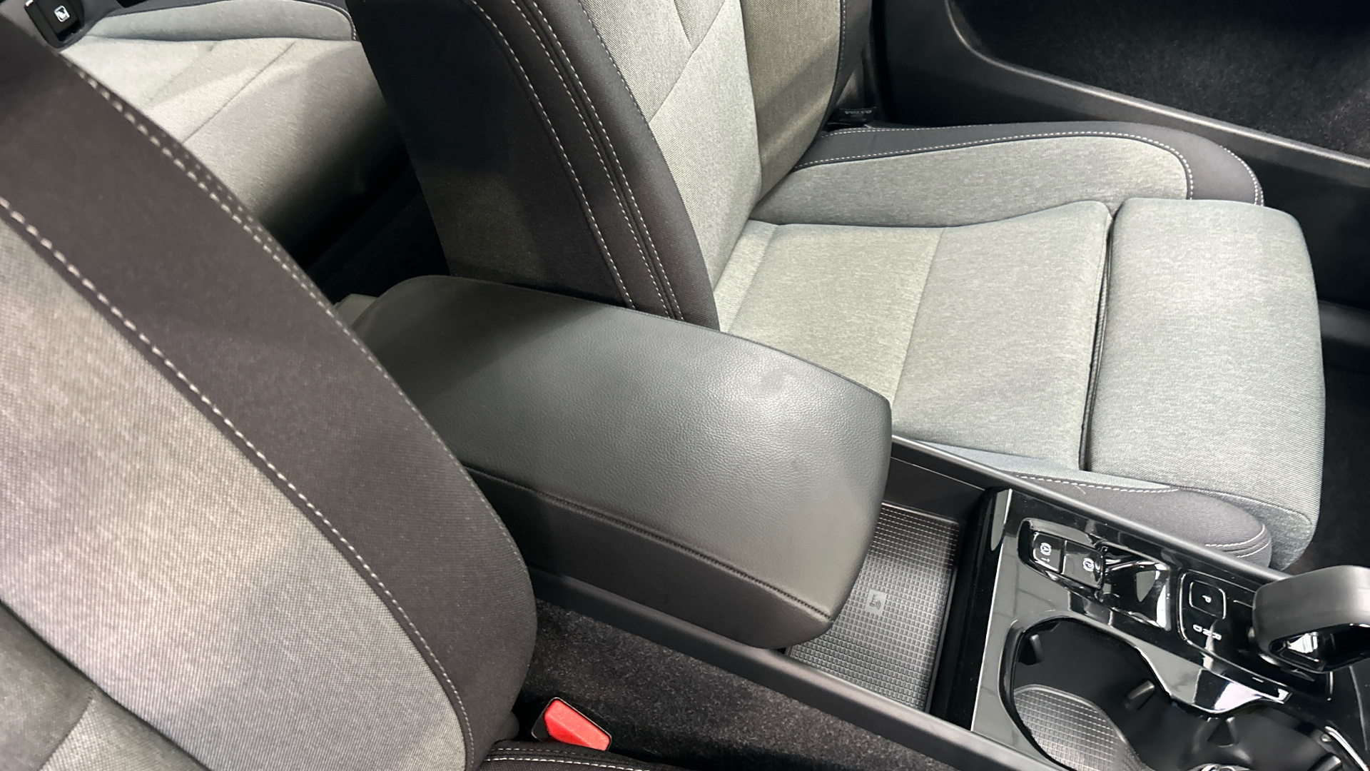 Volvo XC40 segunda mano 93276536 - 25