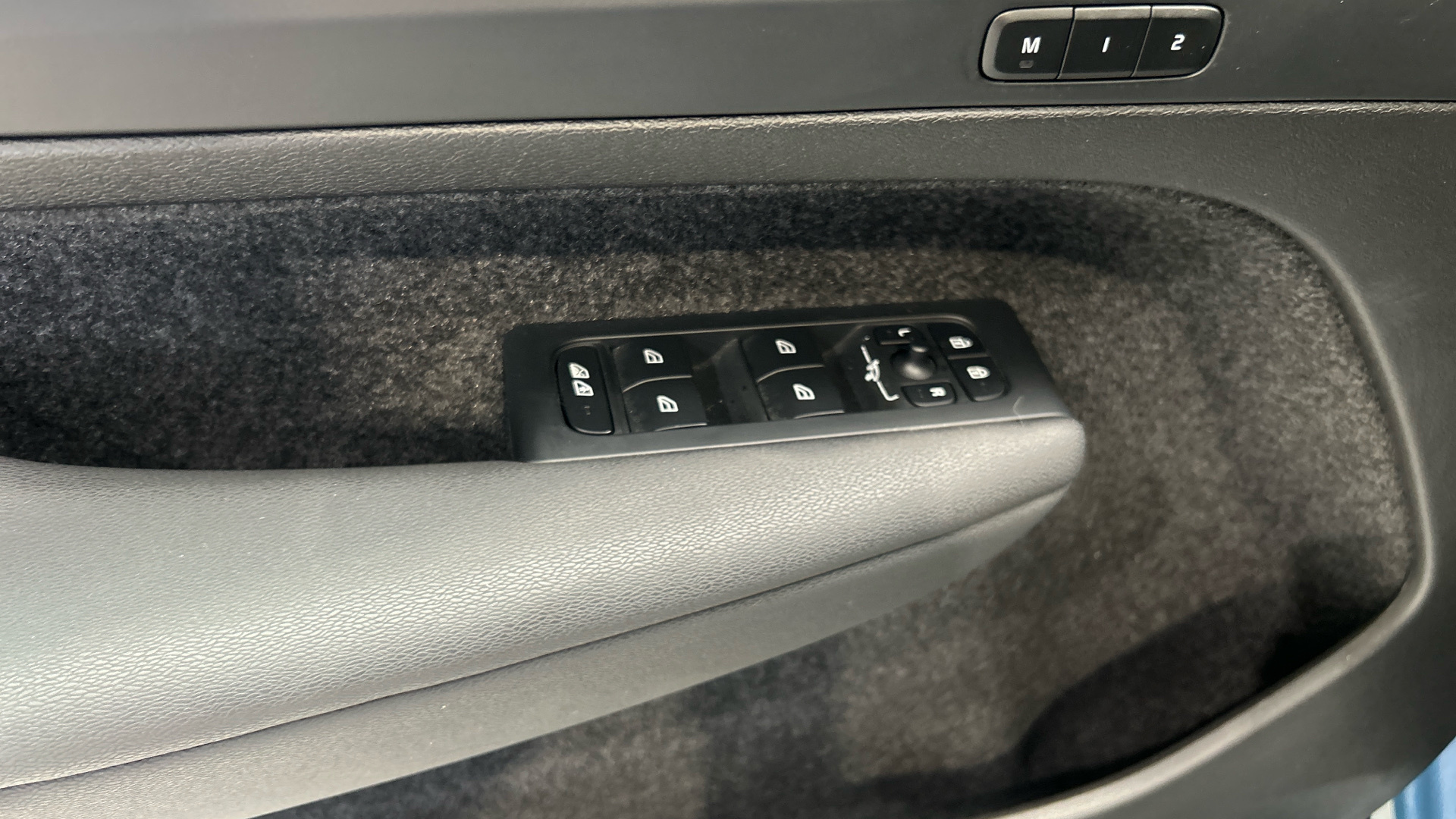 Volvo XC40 segunda mano 93276536 - 37