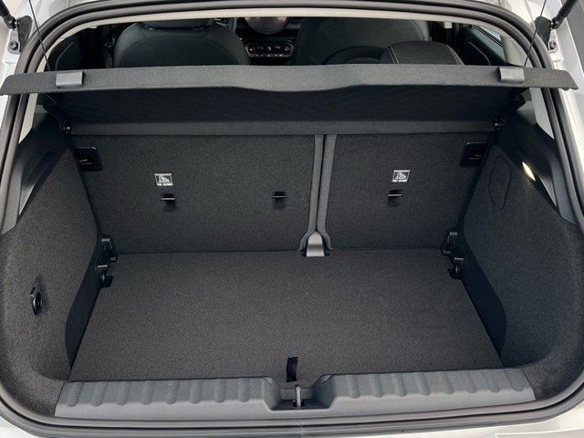 fotoG 10 del MINI MINI Aceman E 135 kW (184 CV) 184cv Eléctrico del 2025 en Cantabria