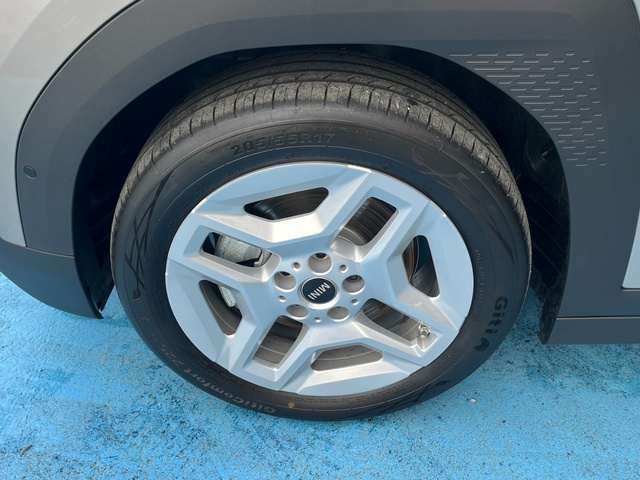 fotoG 12 del MINI MINI Aceman E 135 kW (184 CV) 184cv Eléctrico del 2025 en Cantabria