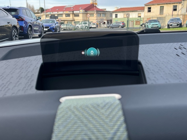 fotoG 16 del MINI MINI Aceman E 135 kW (184 CV) 184cv Eléctrico del 2025 en Cantabria