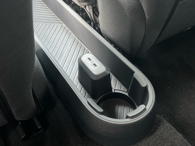 fotoG 24 del MINI MINI Aceman E 135 kW (184 CV) 184cv Eléctrico del 2025 en Cantabria