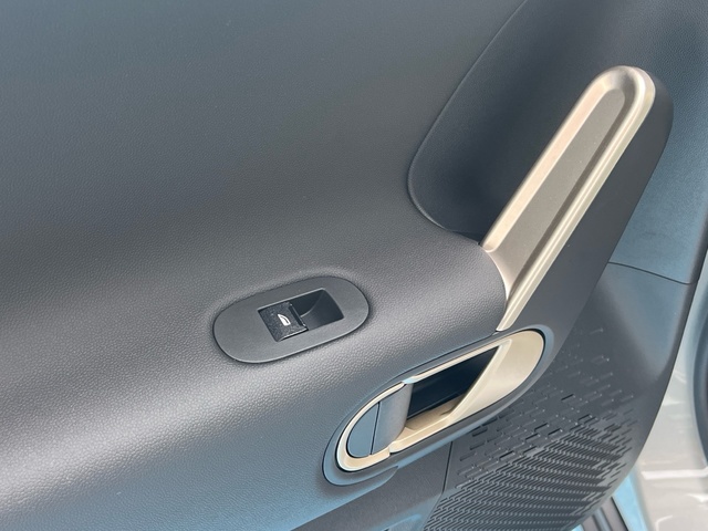 fotoG 25 del MINI MINI Aceman E 135 kW (184 CV) 184cv Eléctrico del 2025 en Cantabria