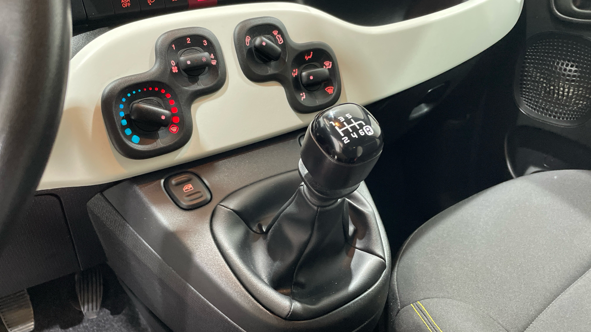 Fiat Panda 1.0 Hybrid en Barcelona