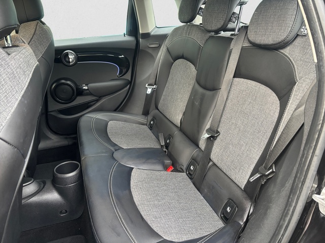 fotoG 8 del MINI MINI Cooper 5 Puertas S 131 kW (178 CV) 178cv Gasolina del 2021 en Barcelona