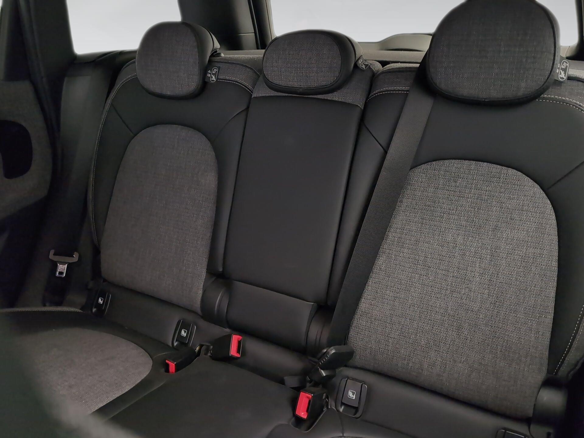 fotoG 8 del MINI MINI Countryman Cooper D 110 kW (150 CV) 150cv Diésel del 2022 en Málaga