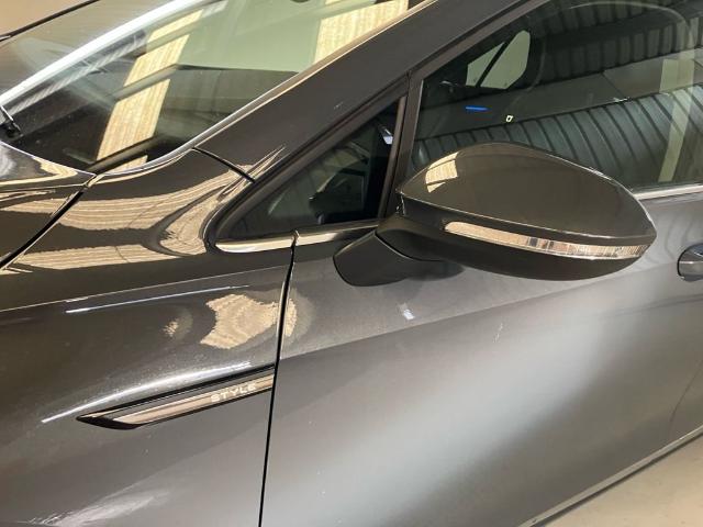 Volkswagen Golf Style 1.5 eTSI 110 kW (150 CV) DSG