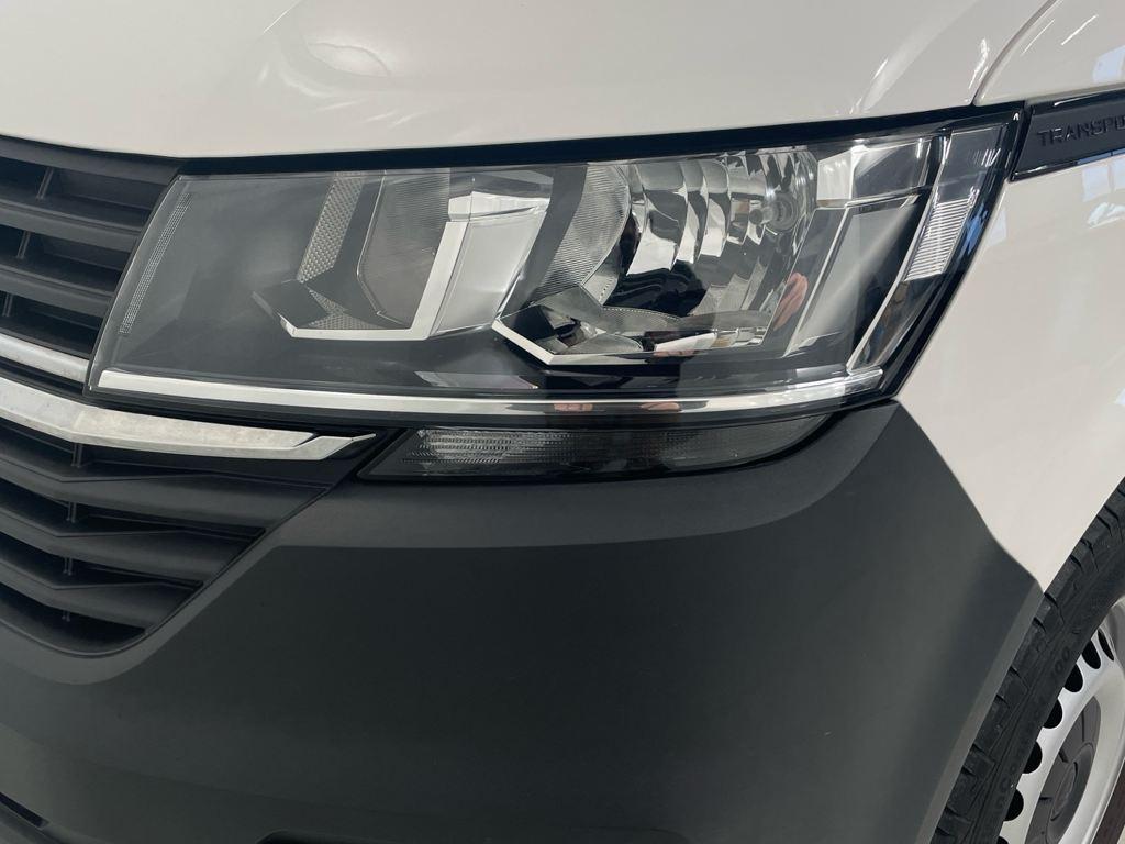 Volkswagen Transporter 2.0 TDI Mixto en Barcelona