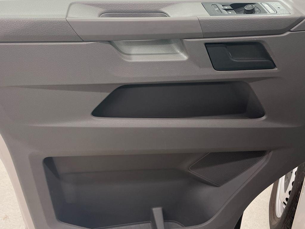 Volkswagen Transporter 2.0 TDI Mixto en Barcelona