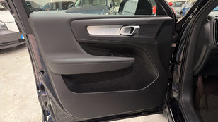 Volvo XC40 B3 G Ocasión 120 KW (163CV) - 25