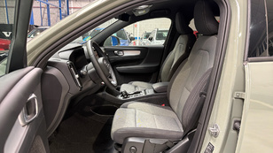 Volvo XC40 B3 G Ocasión 120 KW (163CV) - 48