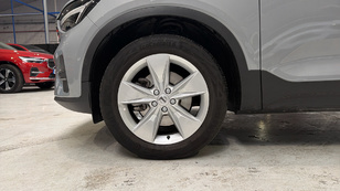 Volvo XC40 B3 G Ocasión 120 KW (163CV) - 8