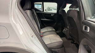 Volvo XC40 B3 G Ocasión 120 KW (163CV) - 28