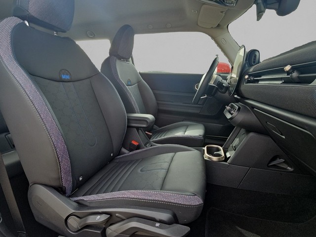 fotoG 7 del MINI MINI Cooper C 115 kW (156 CV) 156cv Gasolina del 2024 en Vizcaya