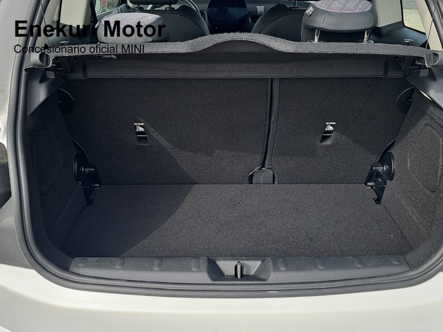 fotoG 10 del MINI MINI Cooper C 115 kW (156 CV) 156cv Gasolina del 2024 en Vizcaya