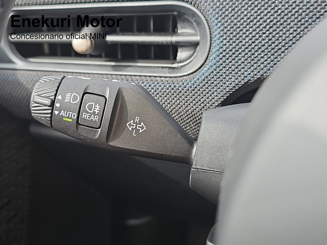 fotoG 13 del MINI MINI Cooper C 115 kW (156 CV) 156cv Gasolina del 2024 en Vizcaya