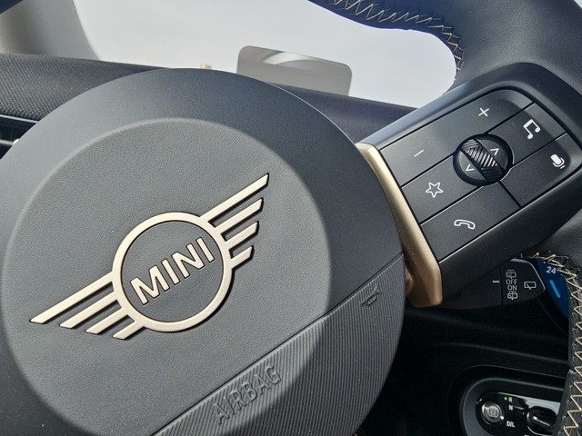 fotoG 20 del MINI MINI Cooper C 115 kW (156 CV) 156cv Gasolina del 2024 en Vizcaya