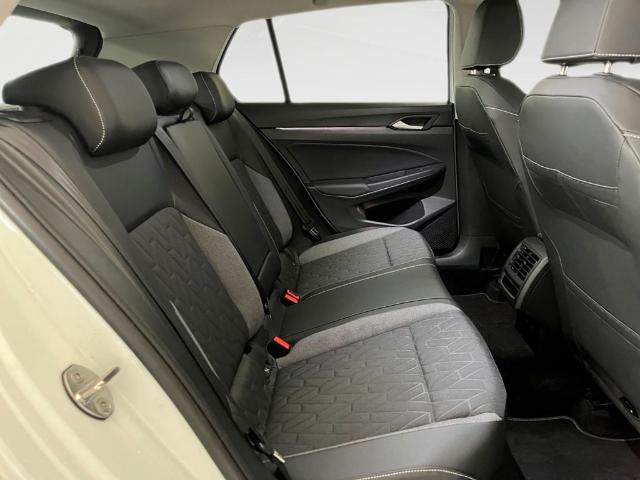 Volkswagen Golf Life 1.5 eTSI 85 kW (116 CV) DSG
