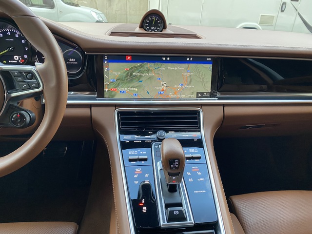 Porsche Panamera 4 E-Hybrid 340 kW (462 CV)