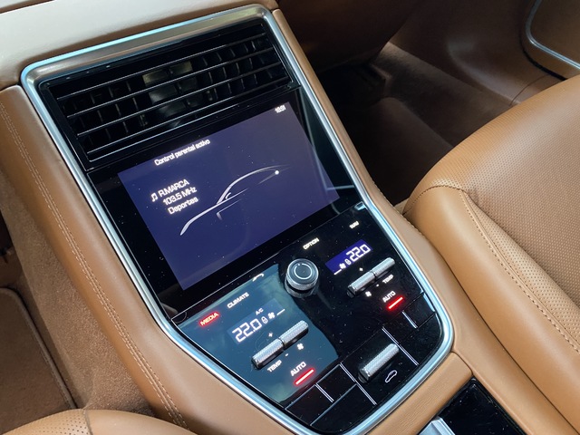 Porsche Panamera 4 E-Hybrid 340 kW (462 CV)