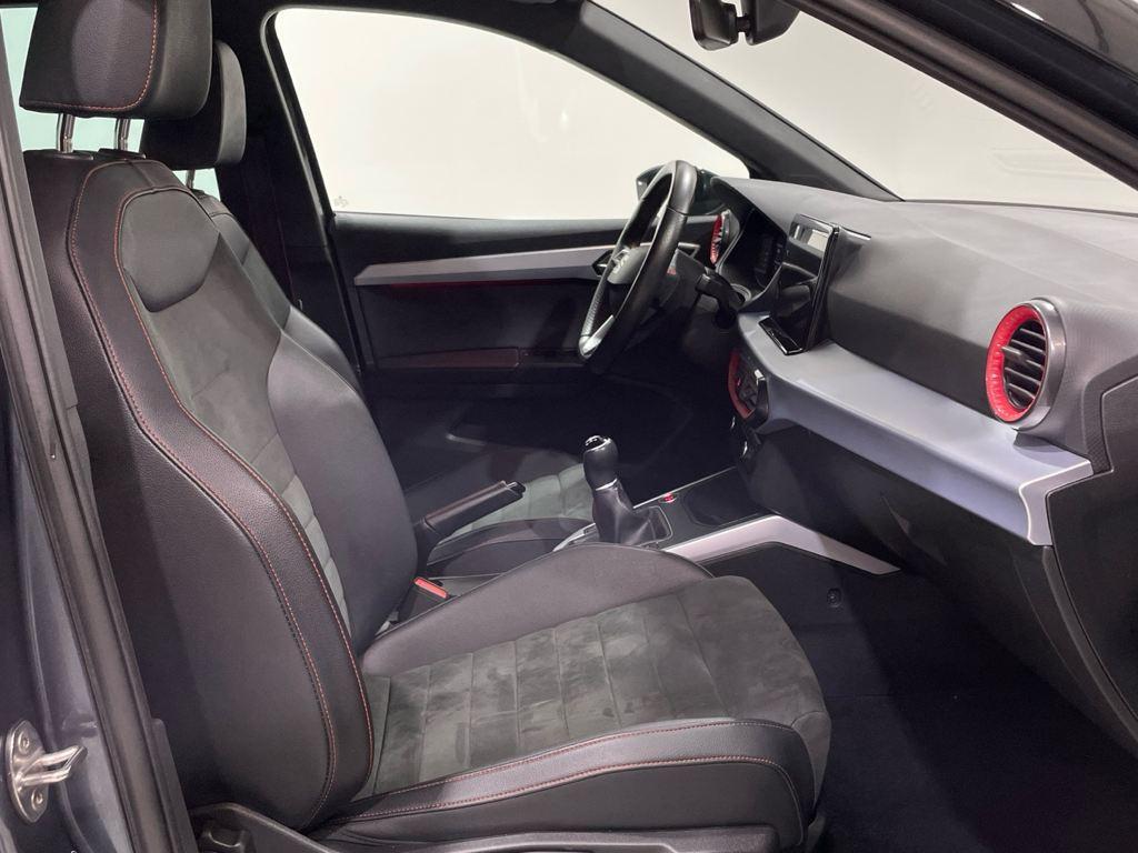 SEAT Arona 1.0 TSI en Barcelona