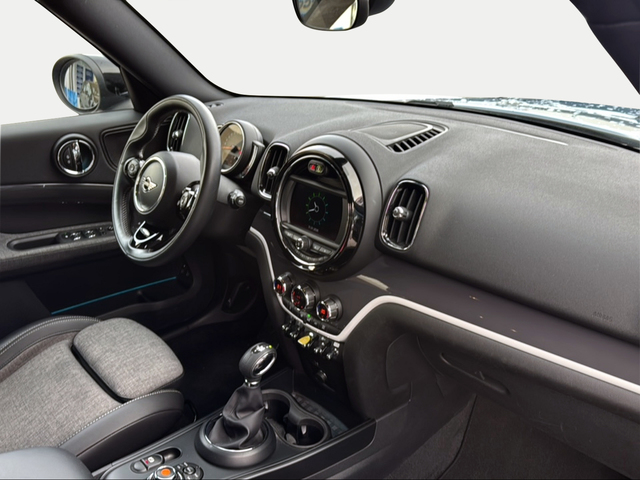 fotoG 7 del MINI MINI Countryman Cooper S E ALL4 165 kW (224 CV) 224cv Híbrido Electro/Gasolina del 2020 en Granada