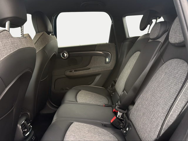 fotoG 8 del MINI MINI Countryman Cooper S E ALL4 165 kW (224 CV) 224cv Híbrido Electro/Gasolina del 2020 en Granada