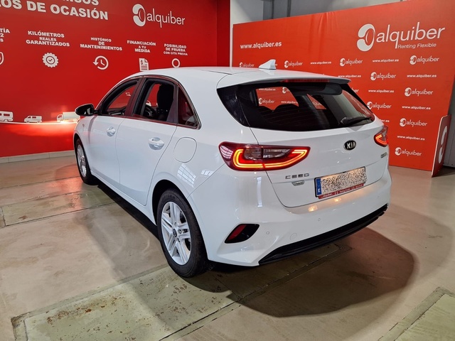 Kia Ceed 1.6 MHEV iMT Drive 100 kW (136 CV)