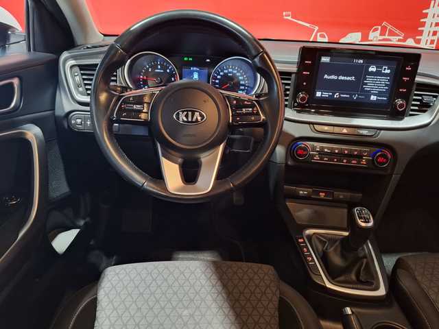 Kia Ceed 1.6 MHEV iMT Drive 100 kW (136 CV)