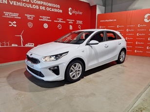 Kia Ceed 1.6 MHEV de segunda mano