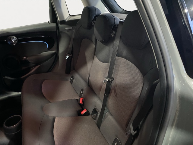 fotoG 8 del MINI MINI Cooper 5 Puertas 100 kW (136 CV) 136cv Gasolina del 2022 en Alicante