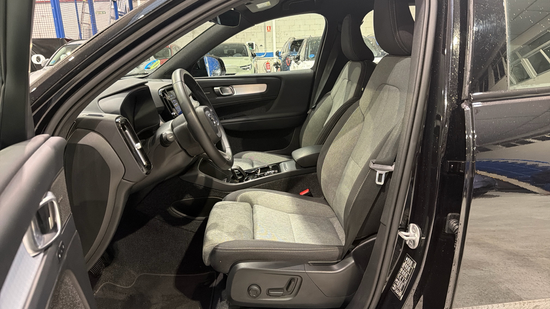 Volvo XC40 segunda mano 96800916 - 47