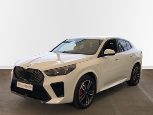 Fotos de BMW iX2 xDrive30 color Blanco. Año 2025. 230KW(313CV). Eléctrico. En concesionario Proa Premium Palma de Illes Balears