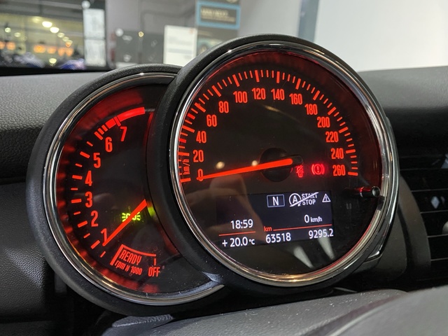 fotoG 12 del MINI MINI Cooper 5 Puertas One 75 kW (102 CV) 102cv Gasolina del 2020 en Alicante