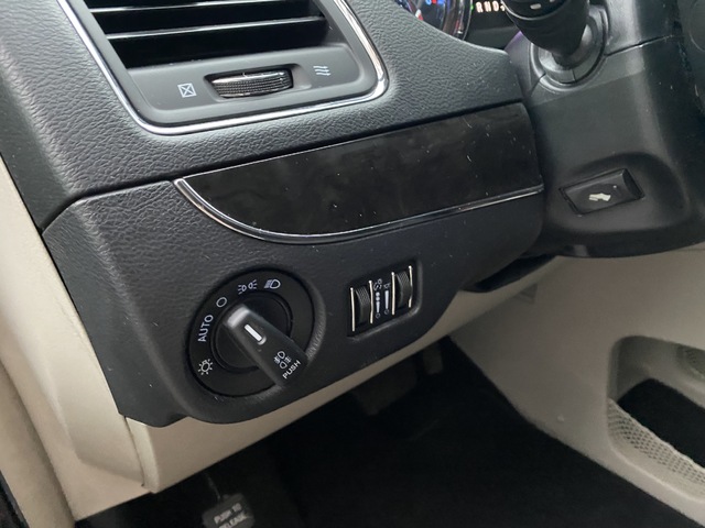 Lancia Voyager 2.8 CRD PLATINUM 130 kW (177 CV)