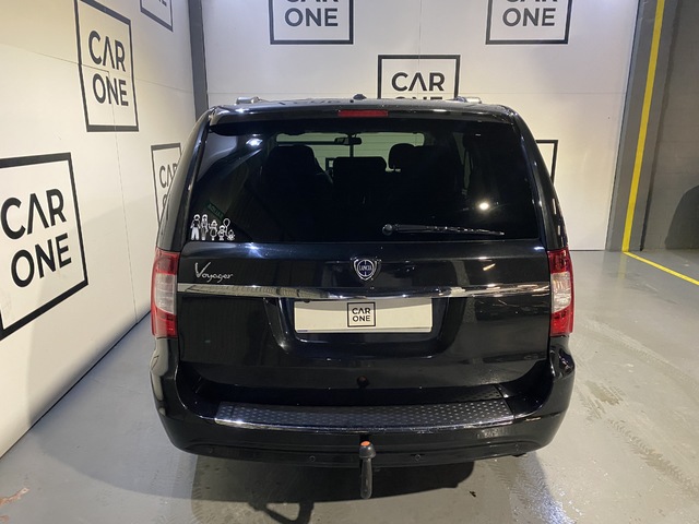Lancia Voyager 2.8 CRD PLATINUM 130 kW (177 CV)