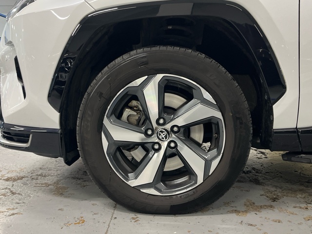 Toyota Rav4 2.5l PLug-In Hybrid Advance e-CVT 225 kW (306 CV)