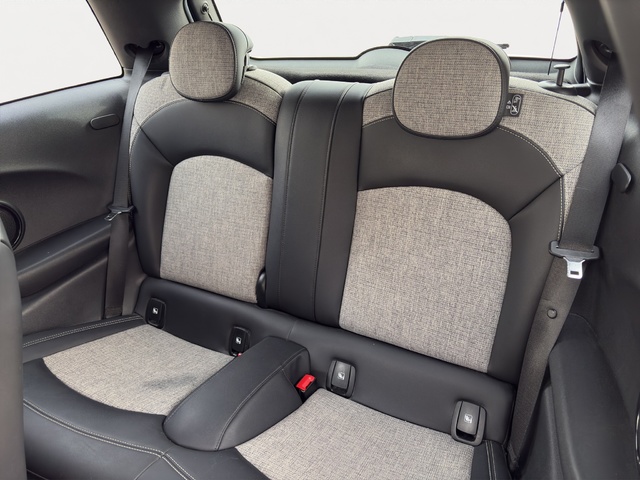 fotoG 8 del MINI MINI Cooper SE 135 kW (184 CV) 184cv Eléctrico del 2021 en Alicante