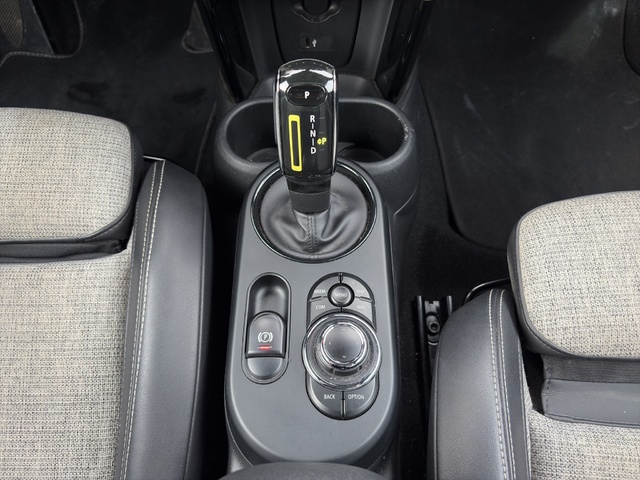 fotoG 20 del MINI MINI Cooper SE 135 kW (184 CV) 184cv Eléctrico del 2021 en Alicante