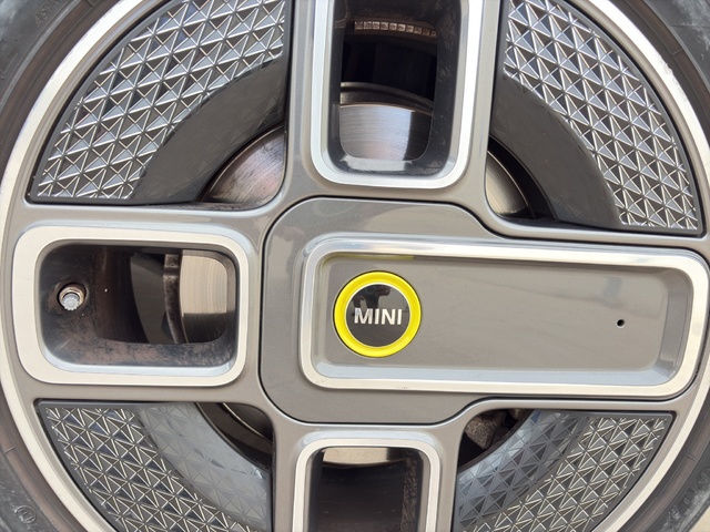 fotoG 24 del MINI MINI Cooper SE 135 kW (184 CV) 184cv Eléctrico del 2021 en Alicante