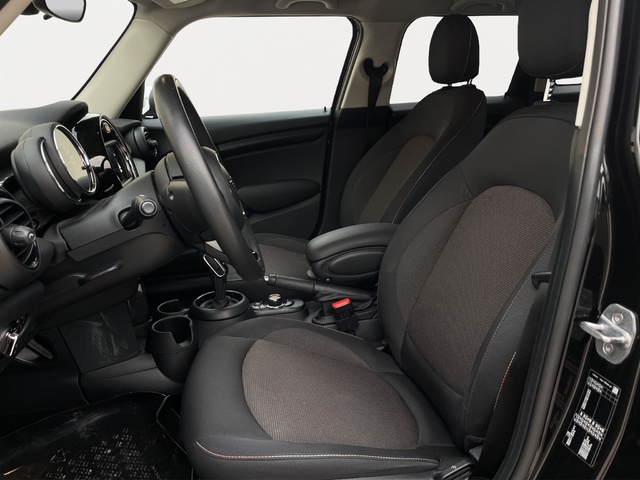 fotoG 17 del MINI MINI Cooper 5 Puertas 100 kW (136 CV) 136cv Gasolina del 2020 en Alicante