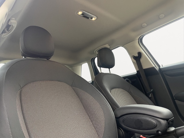 fotoG 18 del MINI MINI Cooper 5 Puertas 100 kW (136 CV) 136cv Gasolina del 2020 en Alicante