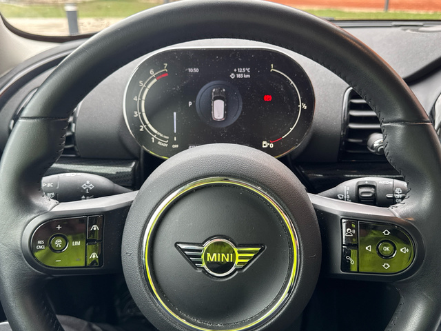 fotoG 10 del MINI MINI Clubman Cooper 100 kW (136 CV) 136cv Gasolina del 2021 en Madrid