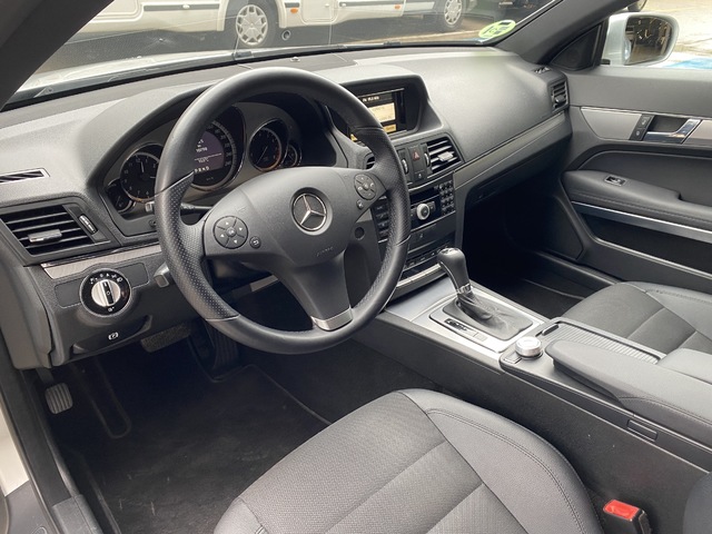 Mercedes-Benz Clase E E 350 CGI Coupe Blue Efficiency Elegance 215 kW (292 CV)