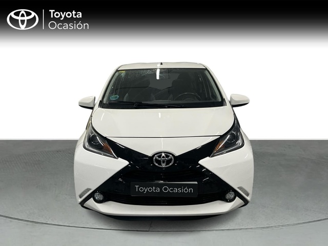 Toyota Aygo 1.0 70 x-play 51 kW (69 CV)