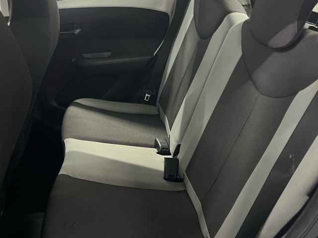 Toyota Aygo 1.0 70 x-play 51 kW (69 CV)