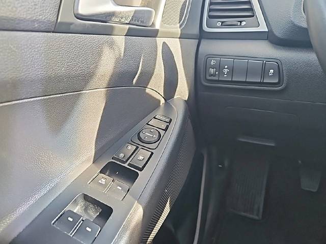 Hyundai Tucson 1.7 CRDi Blue Drive Klass Nav 4x2 85 kW (115 CV)