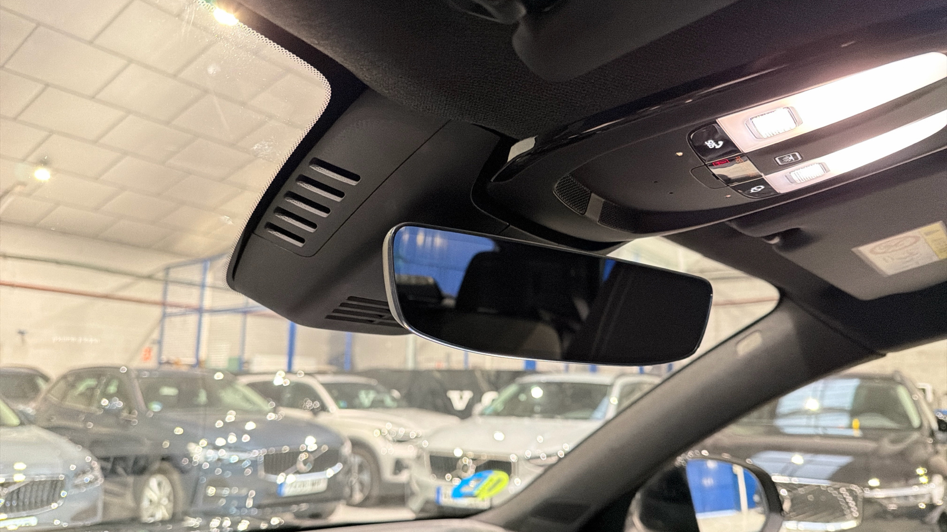 Volvo XC40 segunda mano 97658042 - 49